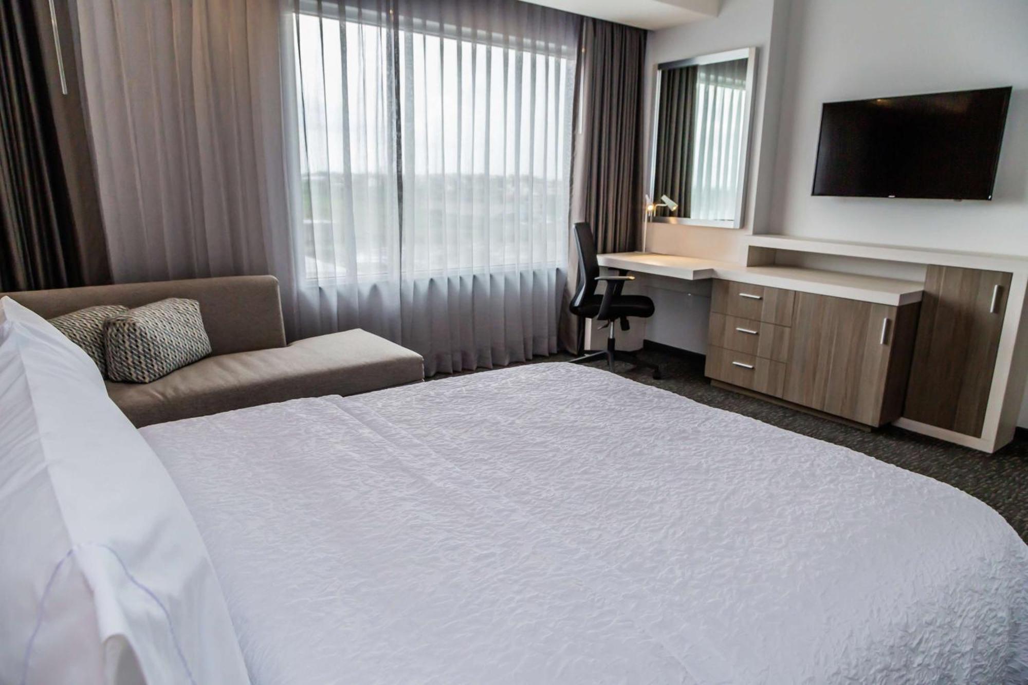 Hampton Inn & Suites By Hilton Puebla Exteriér fotografie